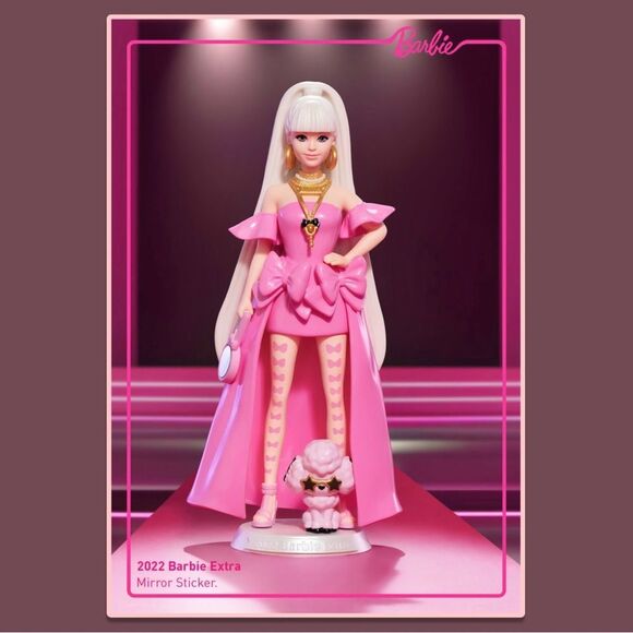 Pop Mart Barbie Style Icon Figurine 2022 Barbie Extra - Picture 2 of 16